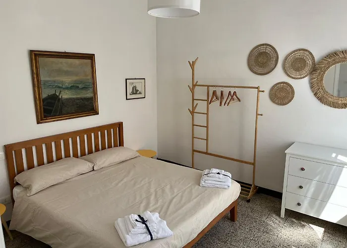 Ferrando Apartments, Jack\'S House Levanto